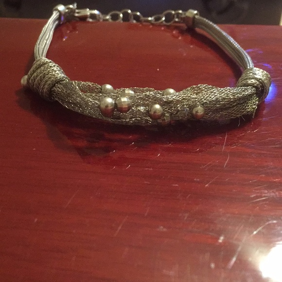 Silver tone bracelet - Picture 2 of 5